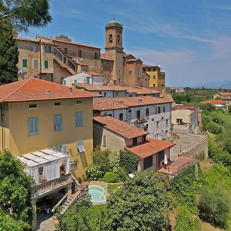 Villa Carlotta Con Piscina Lari Zewnętrze zdjęcie