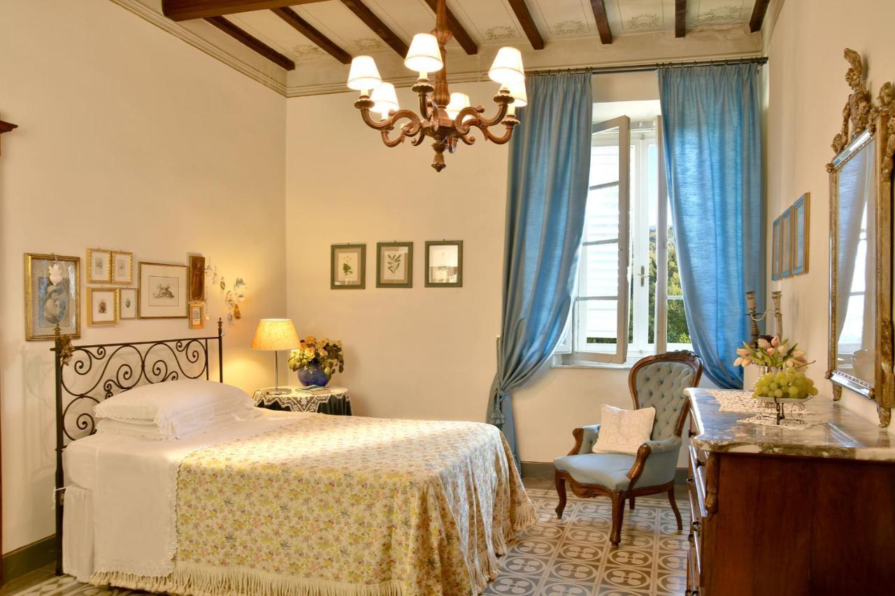 Villa Carlotta Con Piscina Lari Zewnętrze zdjęcie