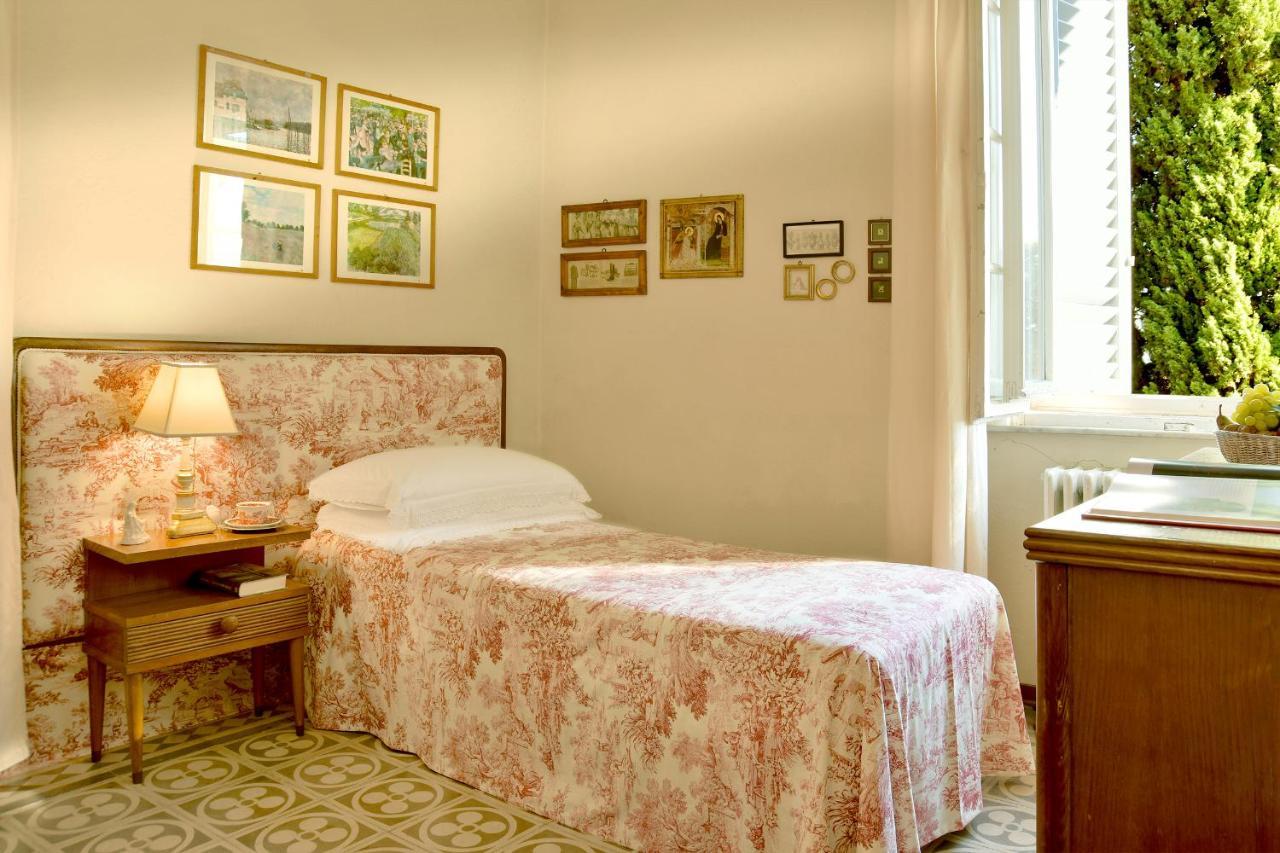 Villa Carlotta Con Piscina Lari Zewnętrze zdjęcie