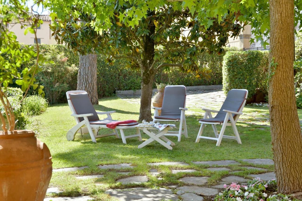 Villa Carlotta Con Piscina Lari Zewnętrze zdjęcie