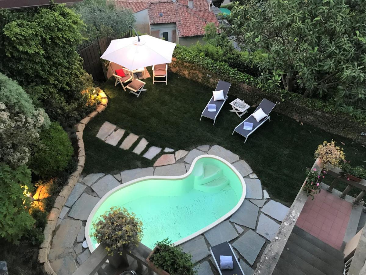 Villa Carlotta Con Piscina Lari Zewnętrze zdjęcie