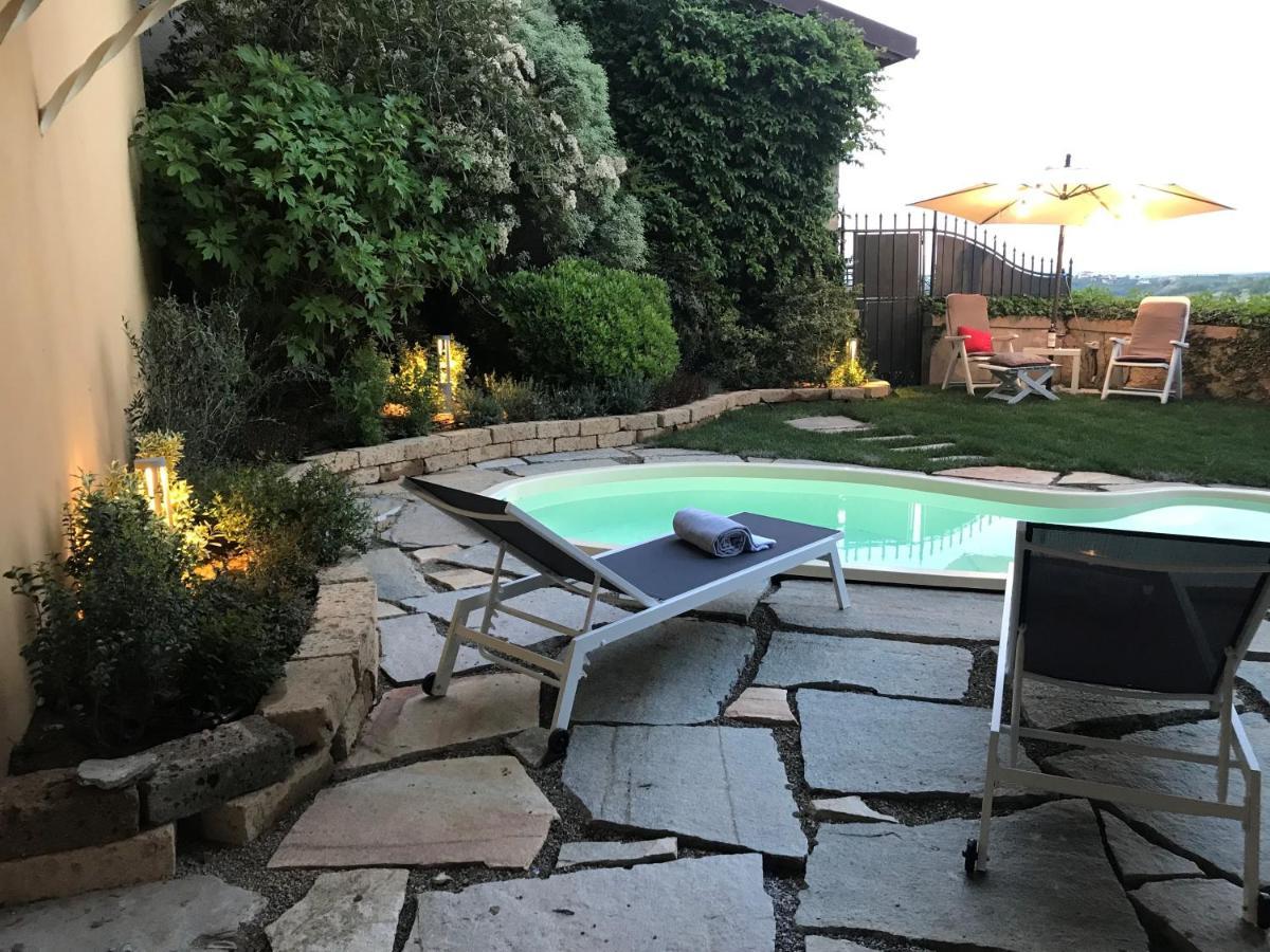 Villa Carlotta Con Piscina Lari Zewnętrze zdjęcie